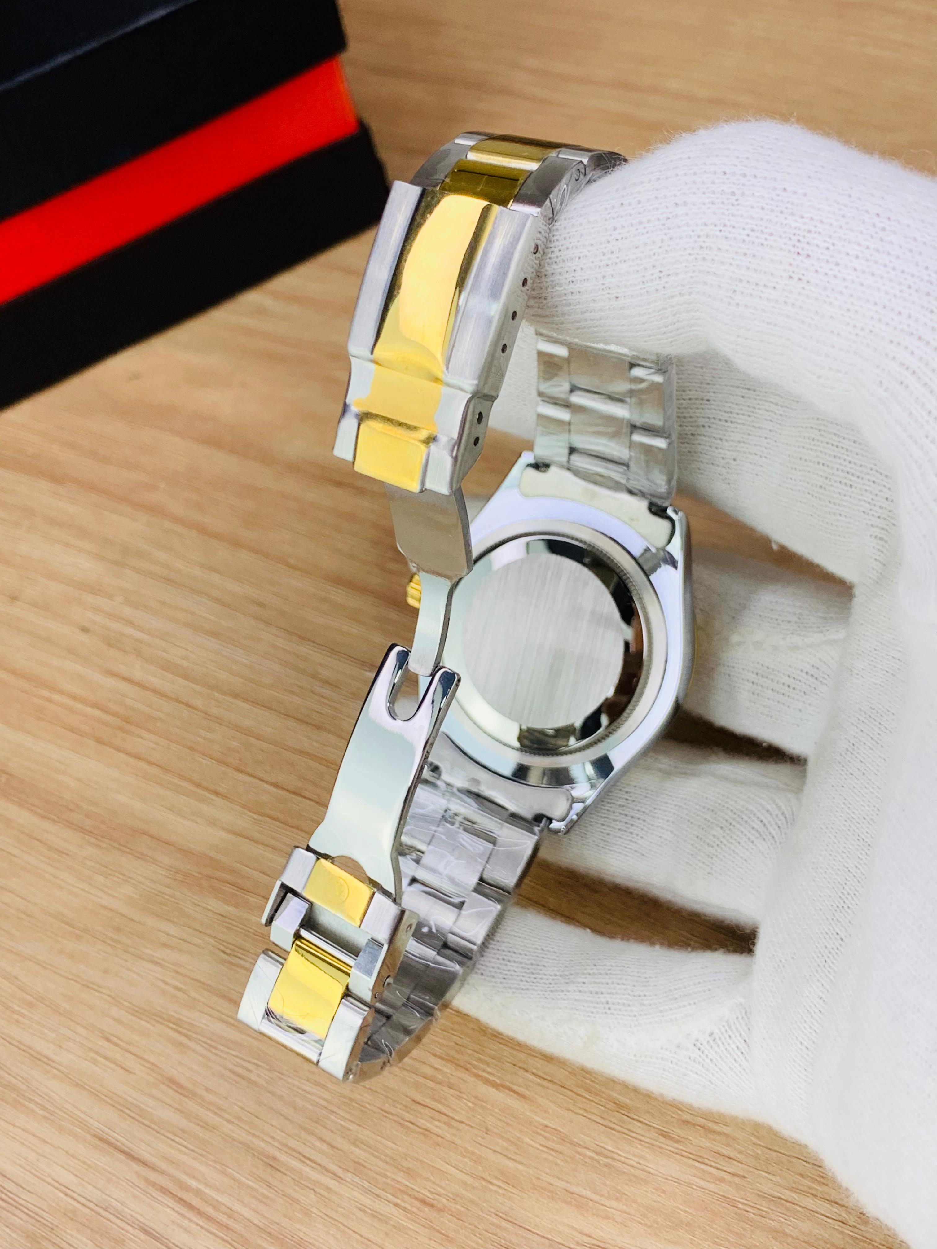 Two Tune | White Dial