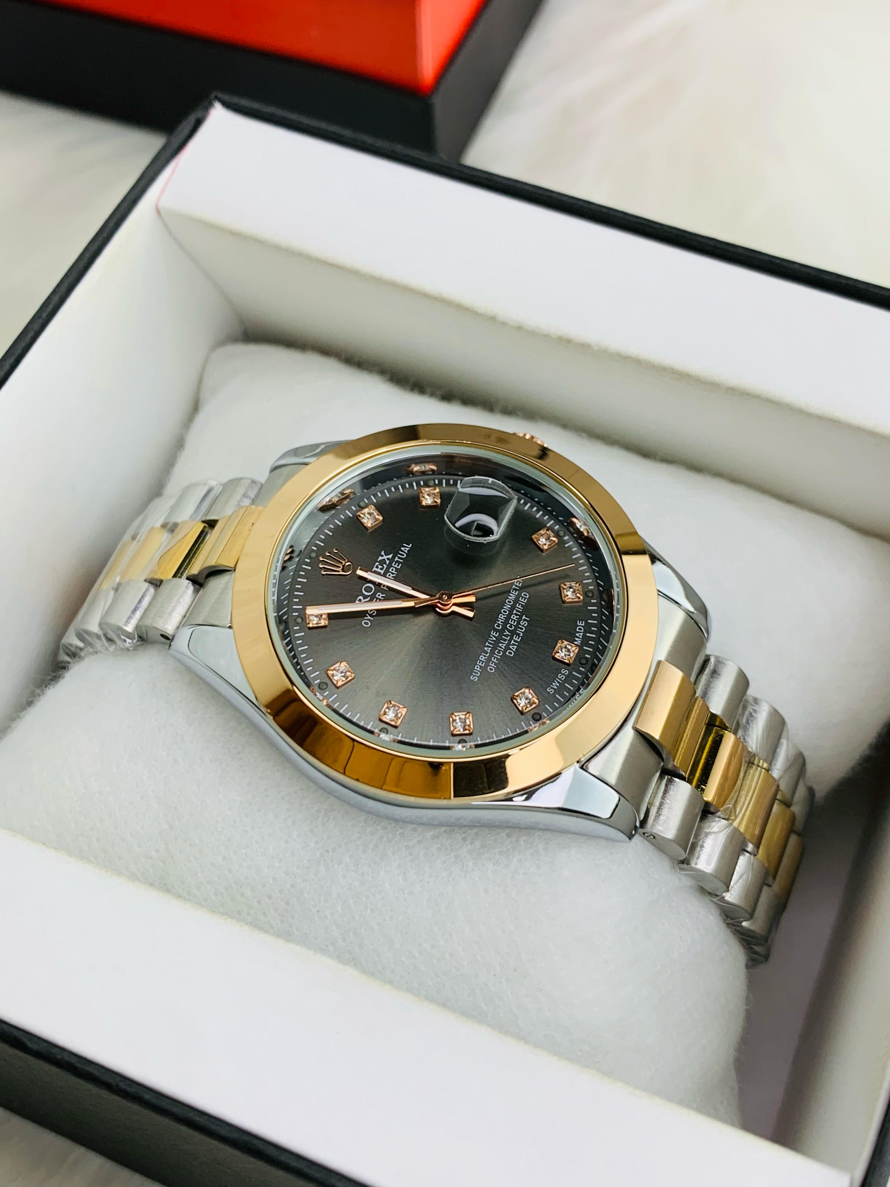 Rose Gold Plain Bezel Watch